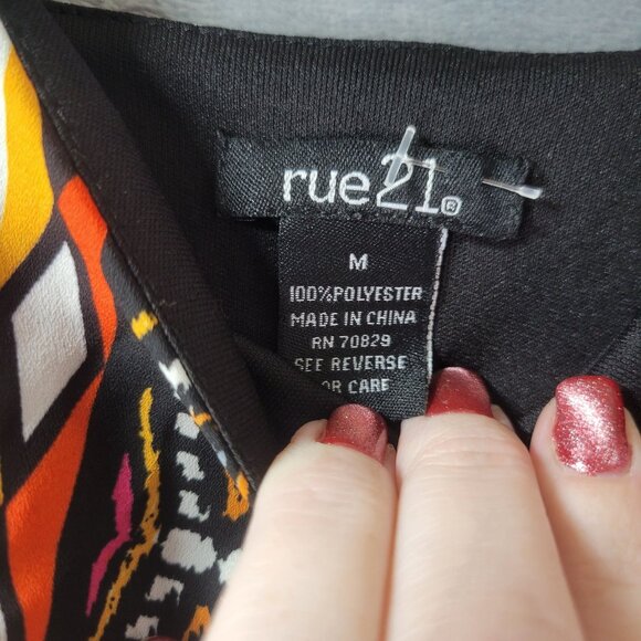 Rue21 Juniors Cold Shoulder Aztec‎ Print Dress M Multicolor Boho Festival Summer - Picture 2 of 8